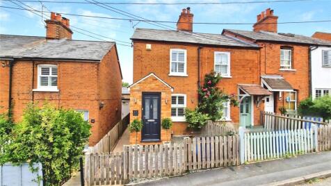 Rose Hill, Binfield, Bracknell, Berkshire, RG42