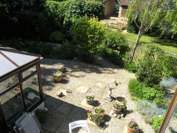 Photo 12