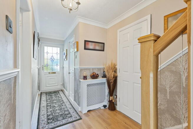 4 bed Detached for sale Image 10