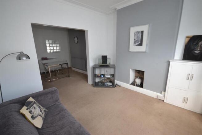 Living/Dining Room