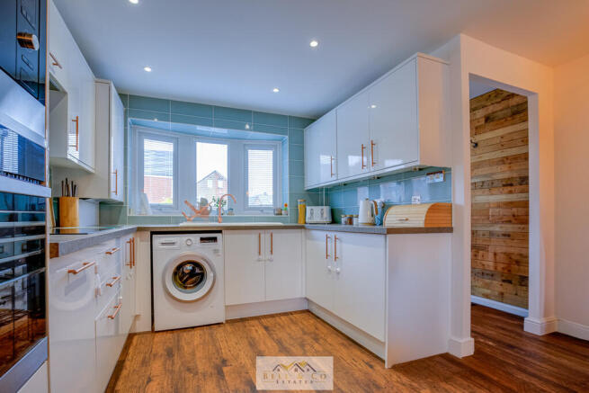 2 bed Town House for sale Image 8