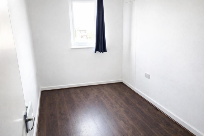 2 bed Apartment to rent Image 7