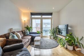 Flat 2, 106a Keystone House, Alberta Street, London SE17 3RT