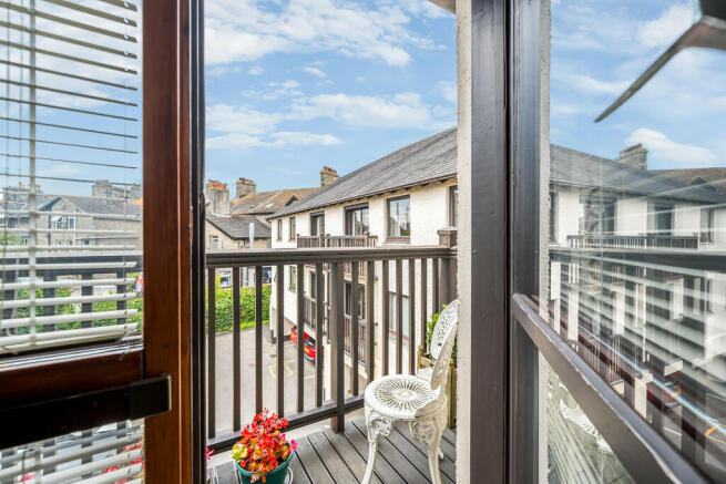 30 Ashleigh Court...