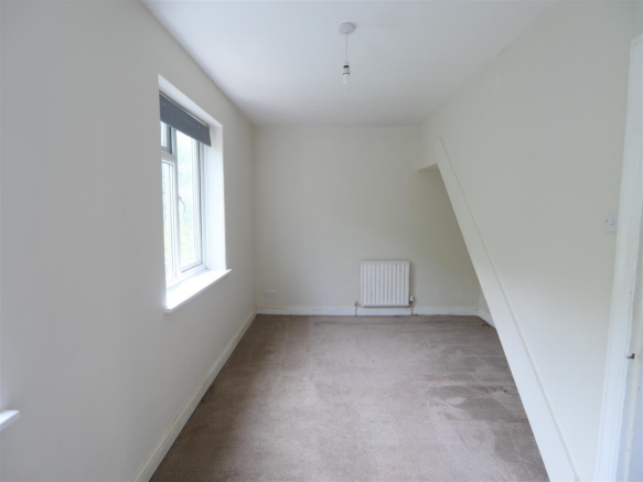 3 bed Semi-Detached for sale Image 7