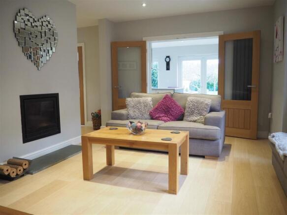 Sitting Room 529