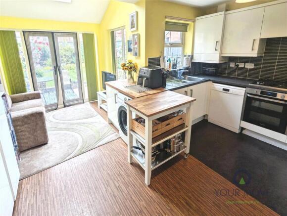 Kitchen Day Room