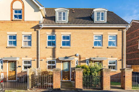 Consort Road, Eastleigh, Hampshire, SO50