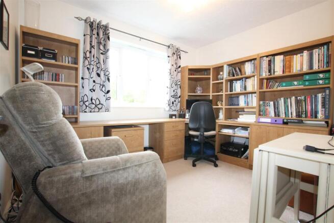 BEDROOM 3