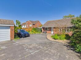 14, Maple Close, Puriton, Bridgwater TA7 8AH