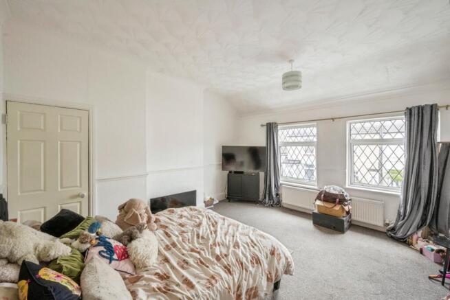 2 bed House for sale Image 4