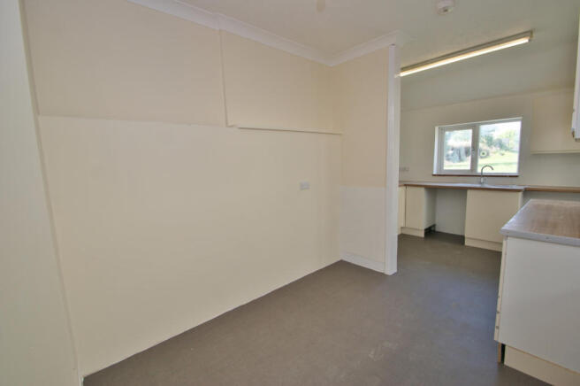Kitchen / Breakfast Room