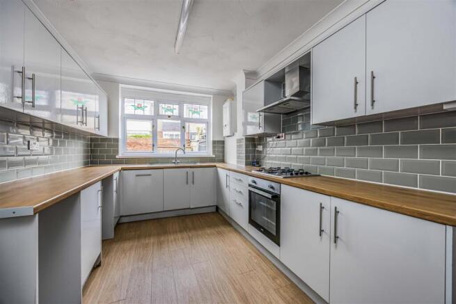 41 Heidelberg Road, Southsea-Small-PorticoMarketin