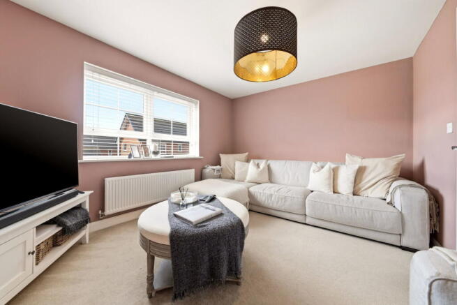3 bed Semi-Detached for sale Image 12