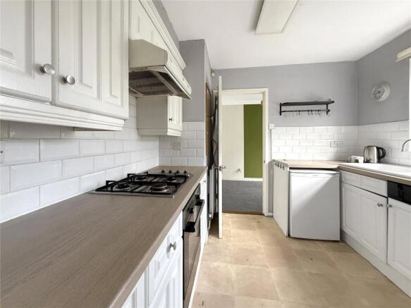 4 bed Detached for sale Image 7