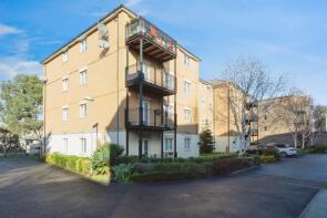 45, Sixpenny Court, Tanner Street, Barking IG11 8PQ