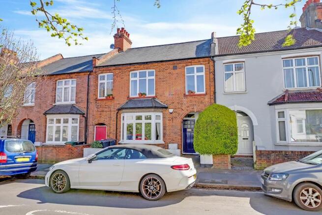 02-b20cJHPropWpen - 67 Royston Road - 43-small.jpg