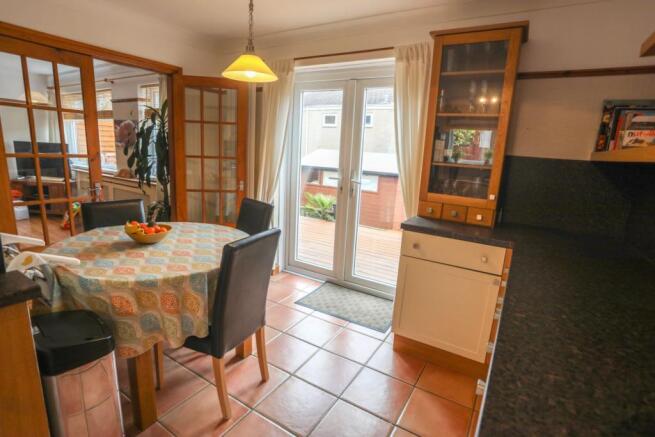 Kitchen/Dining Room