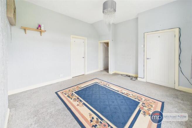 3 bed Terraced for sale Image 6