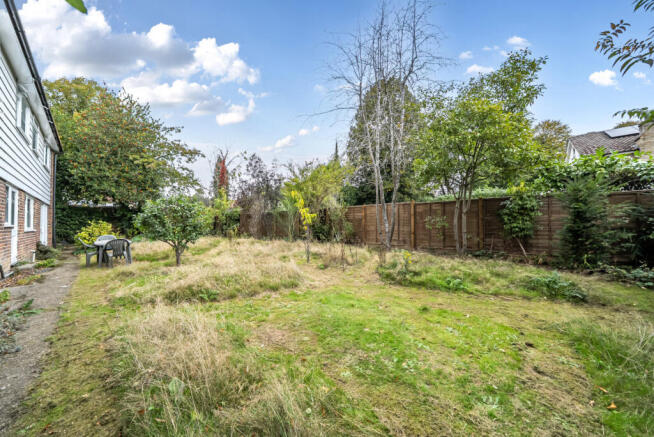 1358550-5-68d2ca9...