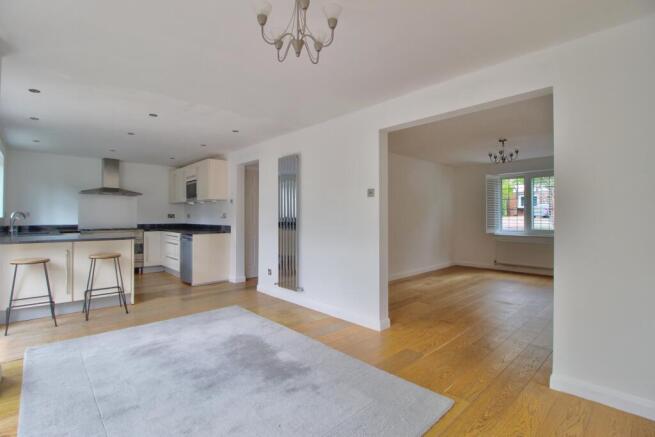 Impressive Open Plan Kitchen/Diner