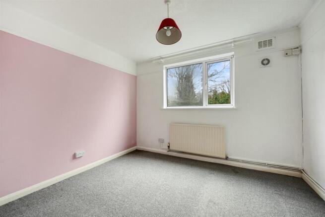 Gravel Hill Close, DA6 photo 4