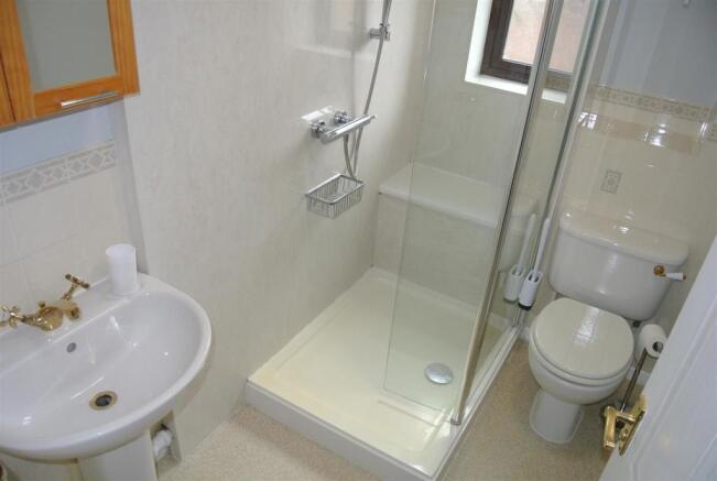 Shower room.JPG
