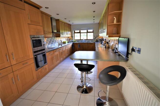 Foxwood R Kitch 1.JPG