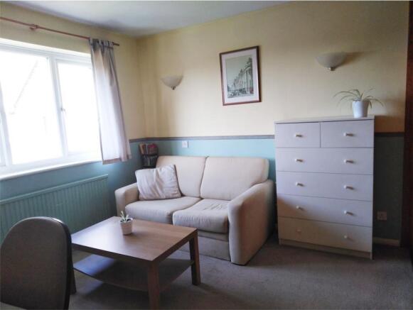 Bedroom/Office