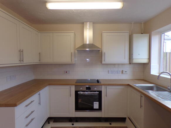 Kitchen (2)
