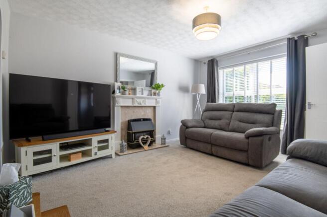 Reynolds Close, Wellingborough, NN8 photo 5