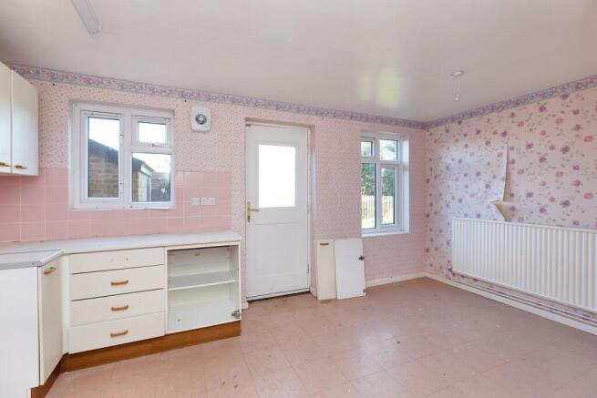 2 Stanton Road, Kempston, Bedfordshire, MK42 8QY