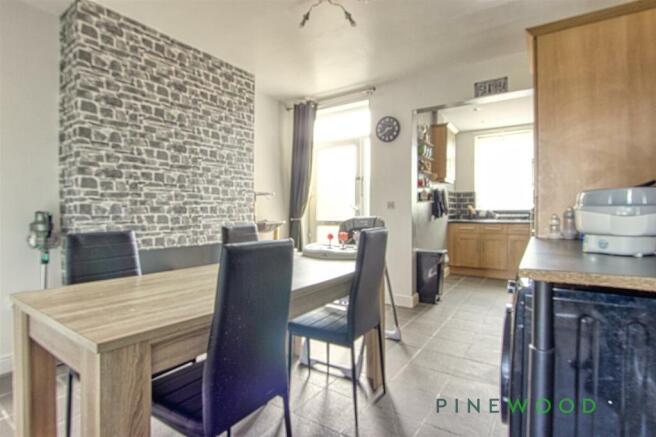 Kitchen / Dining