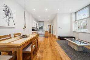 125b, Munster Road, London SW6 6DH
