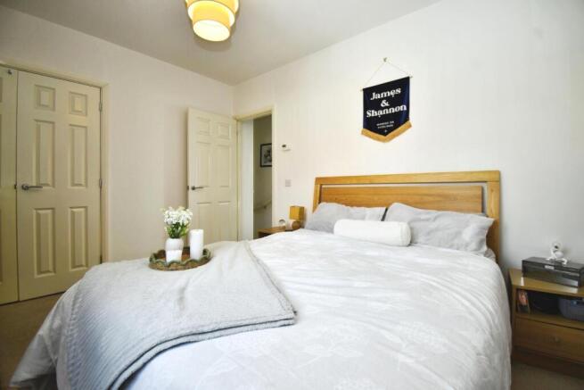 2 bed Terraced for sale Image 9