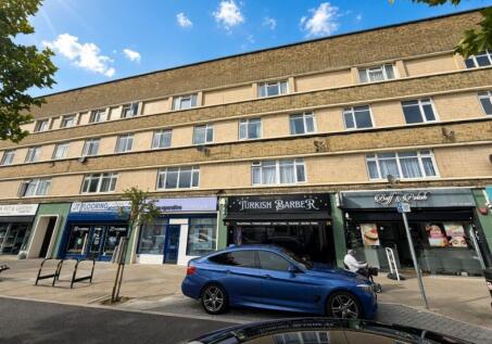 30 Manford Court, Manford Way, Chigwell, Redbridge, IG7 4DP