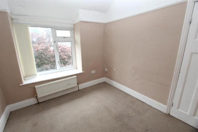 Bedroom 3.JPG