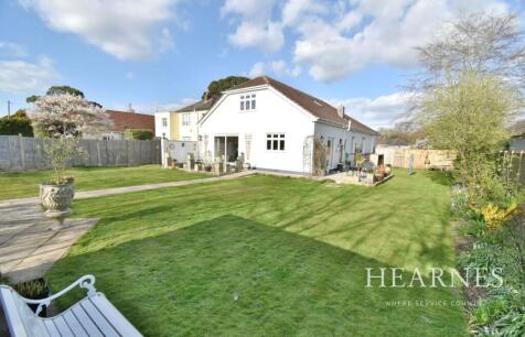 New Road, Bournemouth, BH10