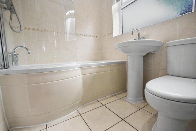 2 bed Bungalow for sale Image 6