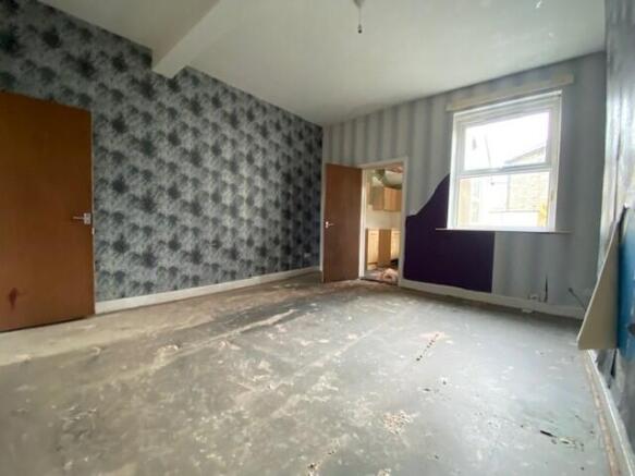 Dining Room T202604011647.jpg