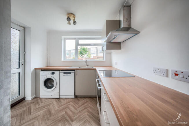 Saunton Way, Selly Oak, Birmingham photo 3