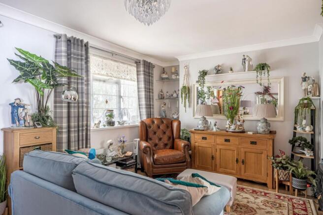 Drummond Gardens Christ Church Mount, KT19 8RP