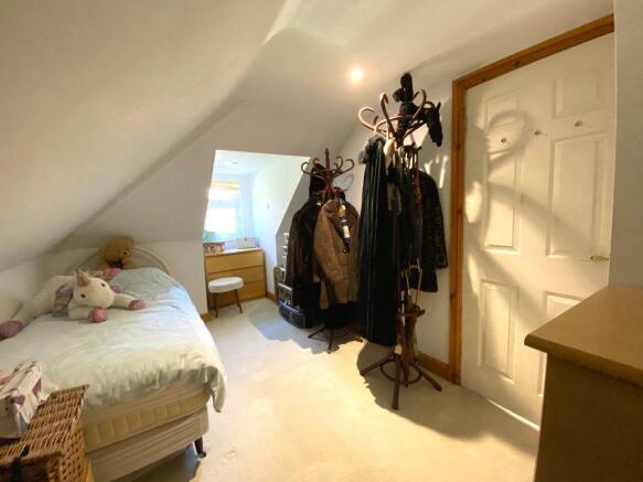 Bedroom 4 (Double)