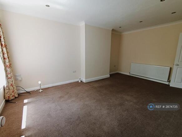 3 bed Bungalow to rent Image 7