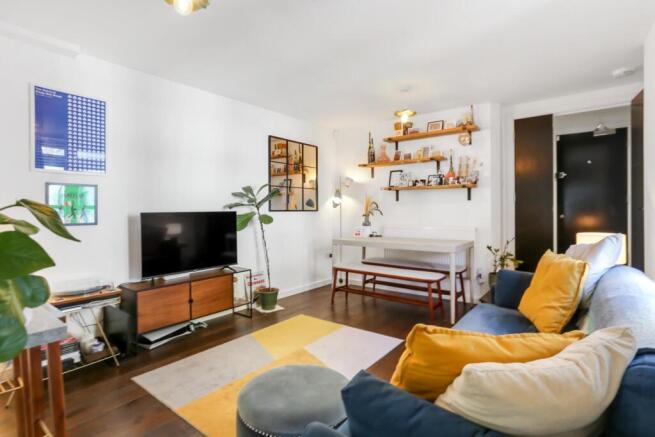 Kitchen/reception