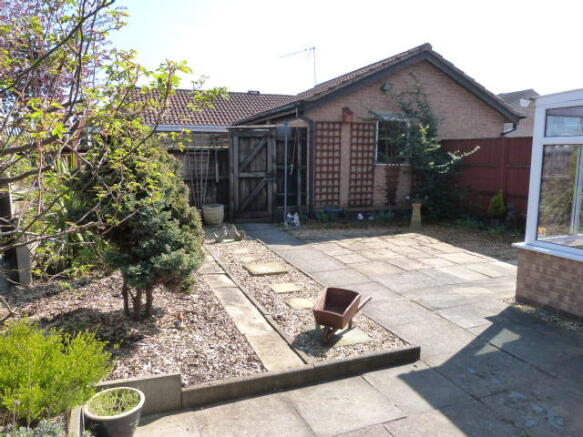 Photo 8