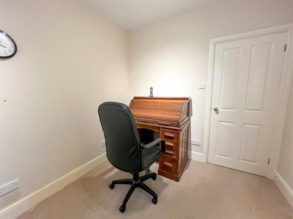 Windermere Avenue - Image-11.jpg