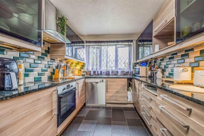 Alfrey Close, Southbourne-Small-PorticoMarketing-N