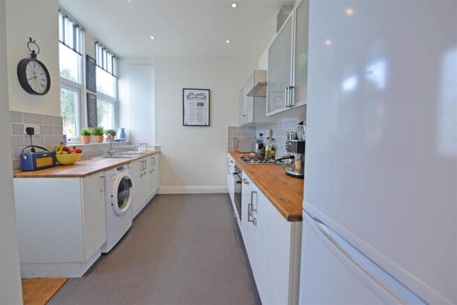 Breakfasting Kitchen