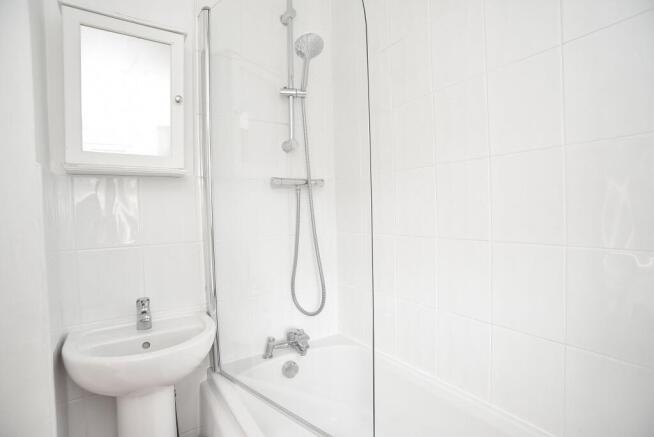 2 bed Terraced for sale Image 10